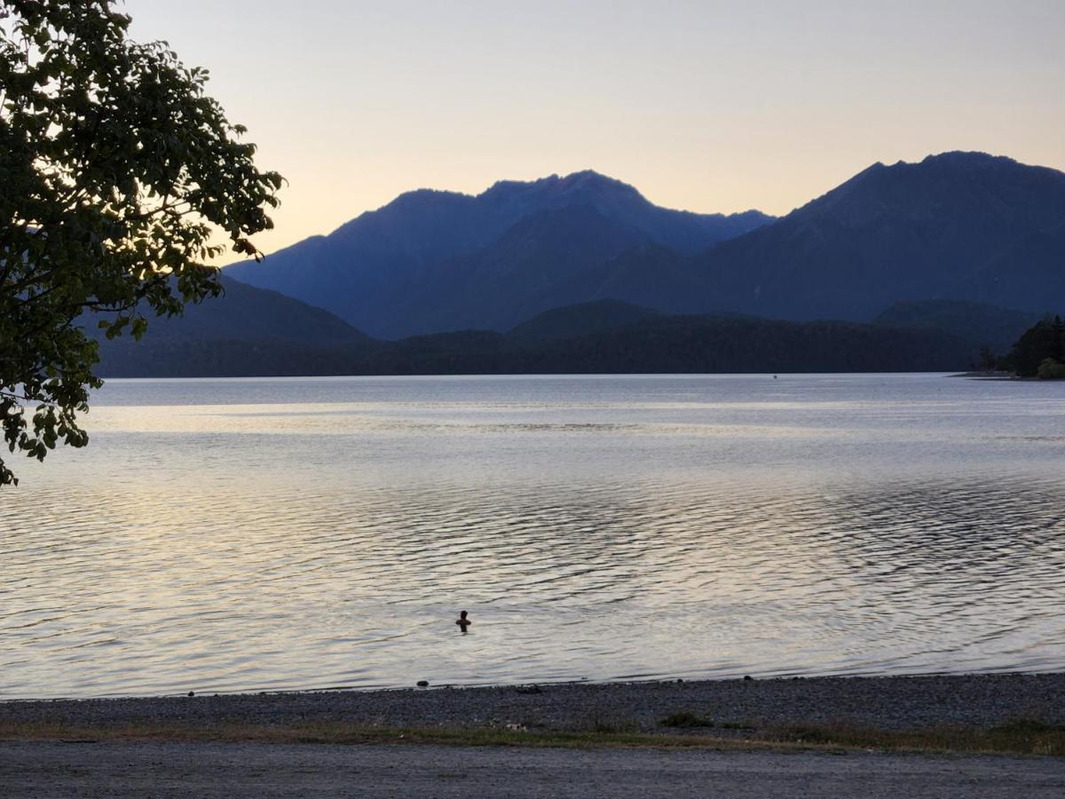 Possum Lodge Manapouri Extérieur photo